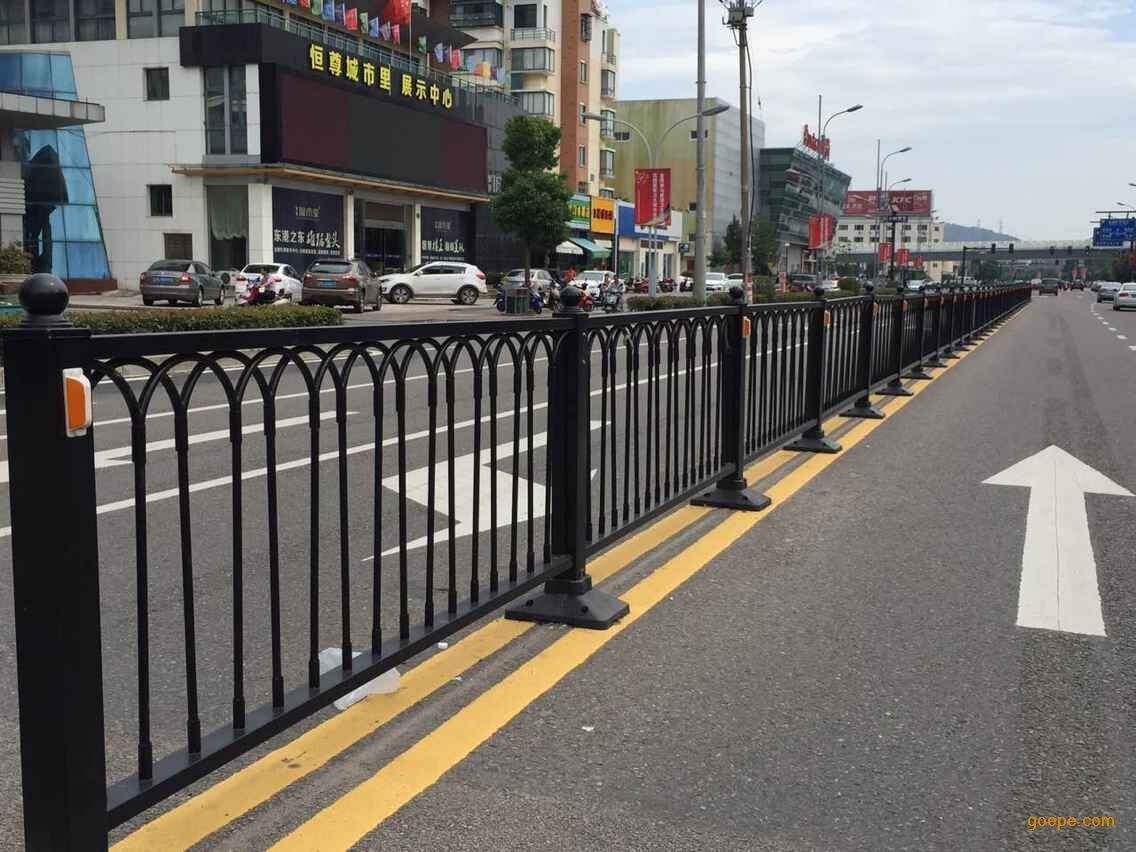 路线护栏施工规划
